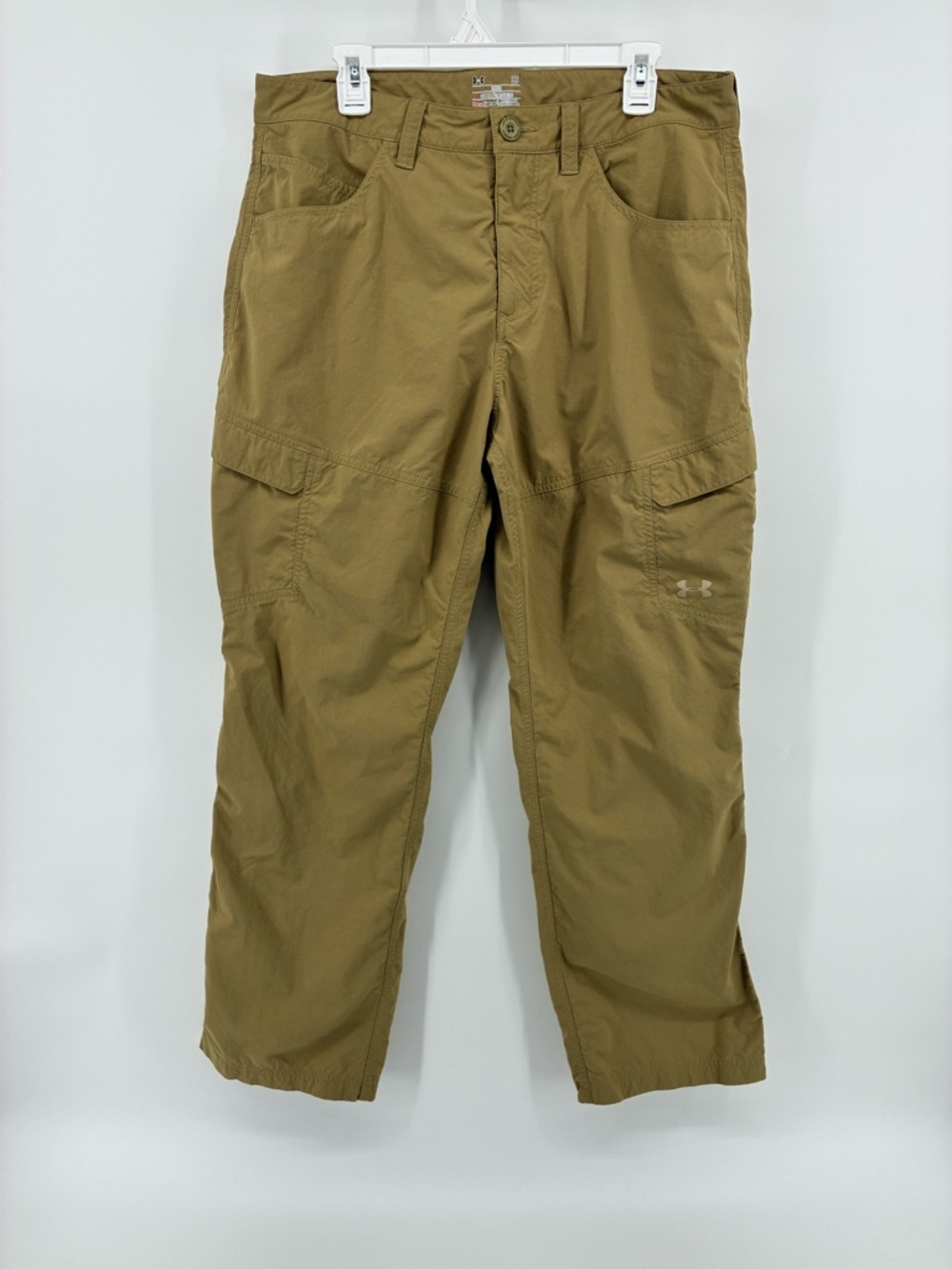 Under Armour Men's Khaki Cargo Pants Loose Fit Casual Outdoor